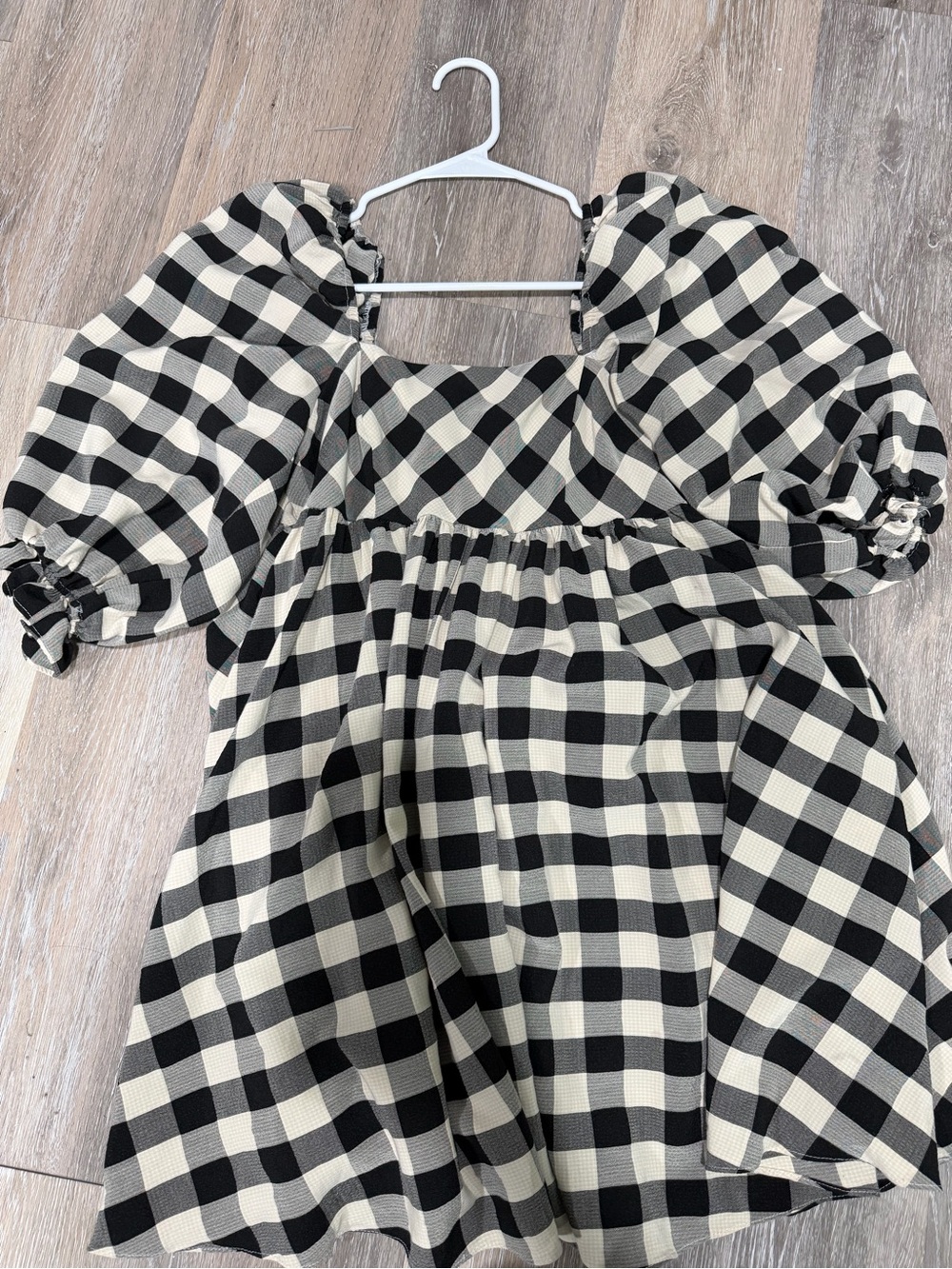 Storia Black and Cream Gingham Puff-Sleeve Dress